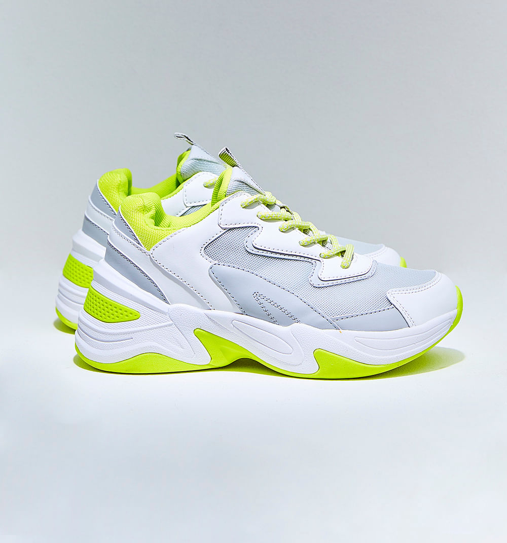 Tenis Con Suela Bold Y Detalles En Neon Studio F Mexico